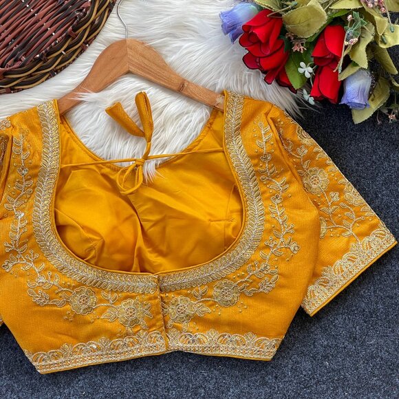 BARBIE WEDDING BLOUSE - Picture 9 of 10